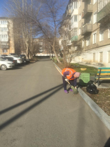 с 1 по 30 апреля дан старт городским субботникам.