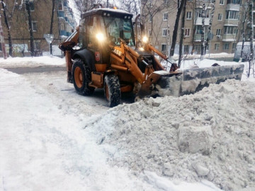 Механизированная  очистка дворов